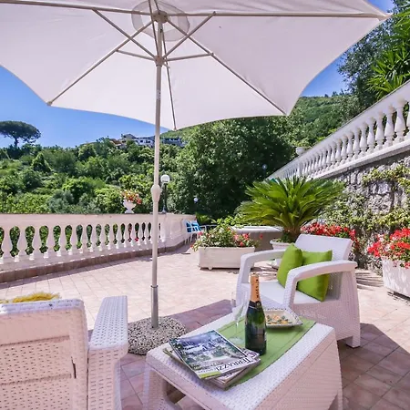 Villa Costanza Sorrento B&B-2